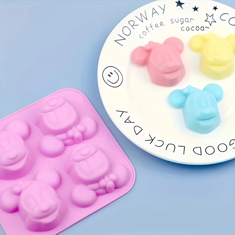Soap Making Kits - 1 moule de dessin animé Minnie,